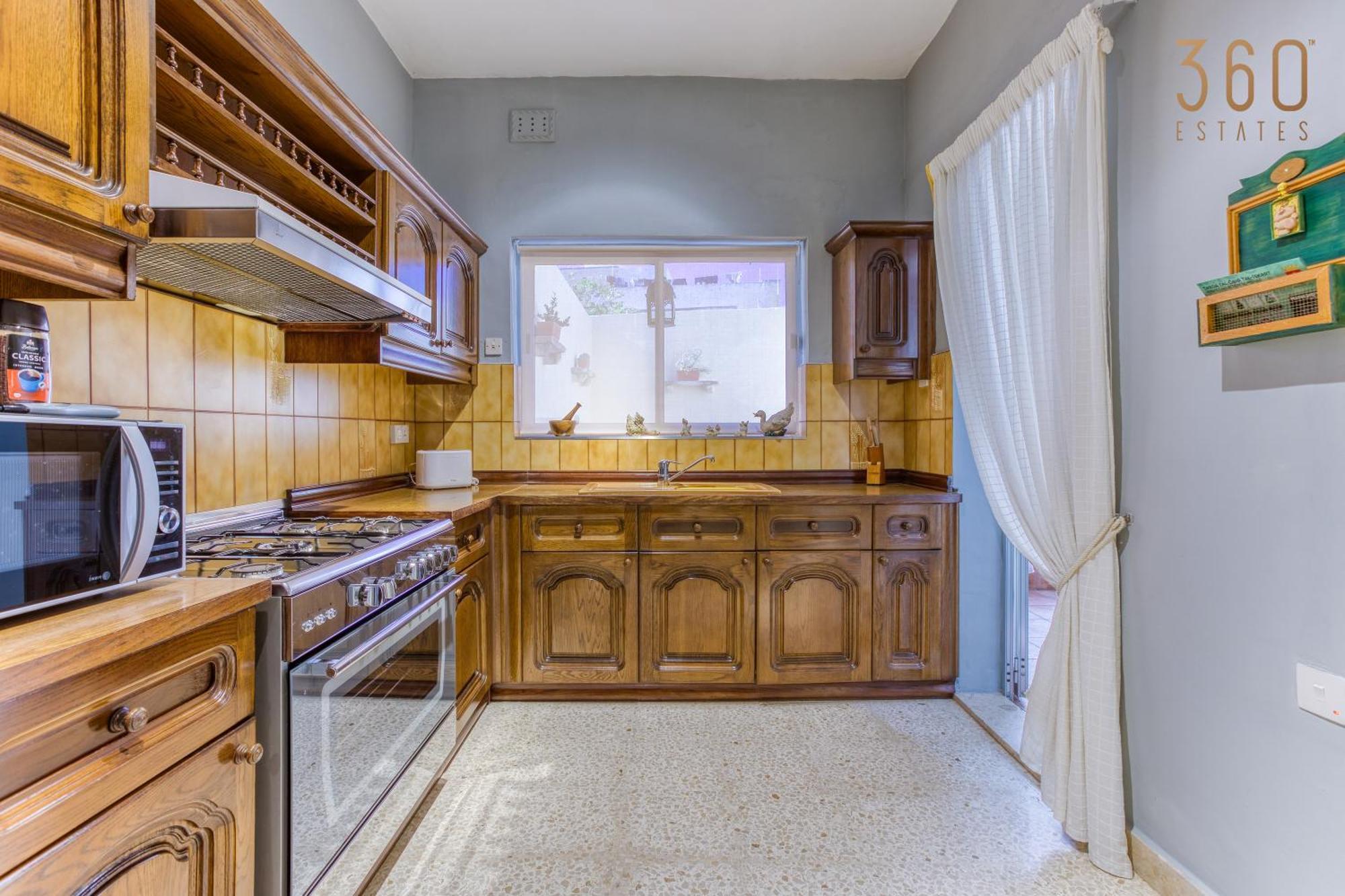 A Lovely 3Br Maisonette In Lovely Town Of Rabat By 360 Estates Bagian luar foto